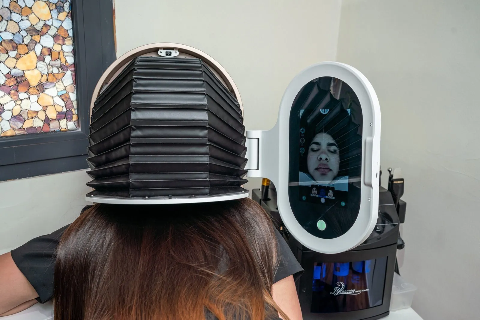 Diagnóstico facial con analizador de piel